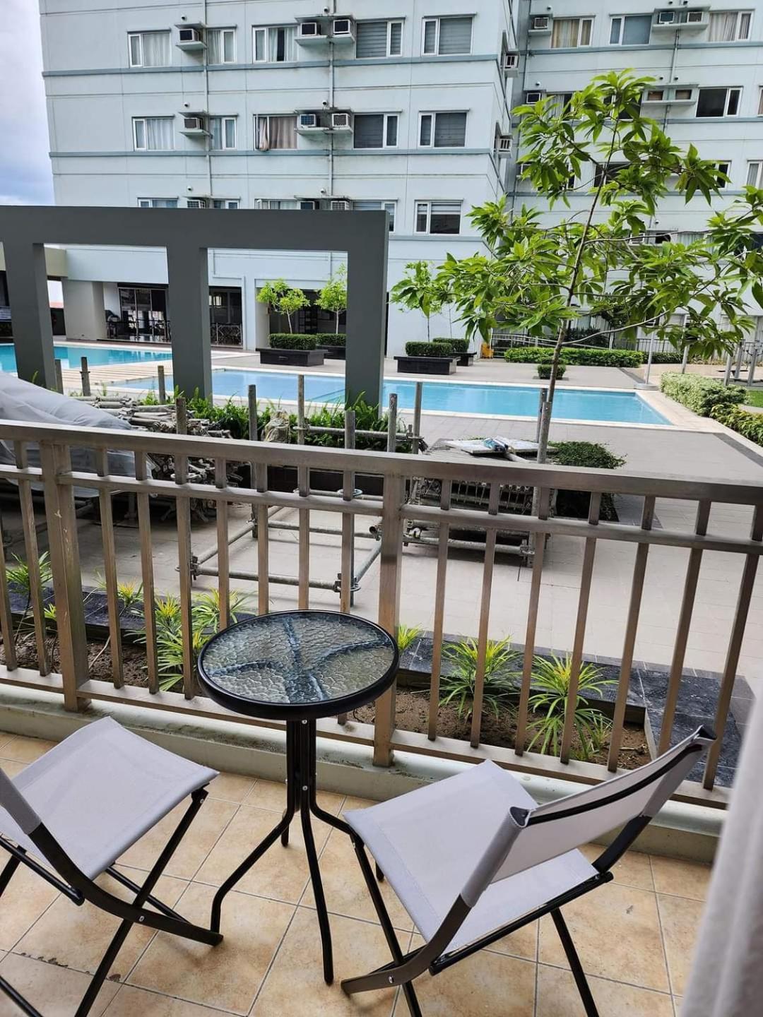 Avida Tower Free Airport Pick Up For 3 Nights Stay Or More Davao Room photo